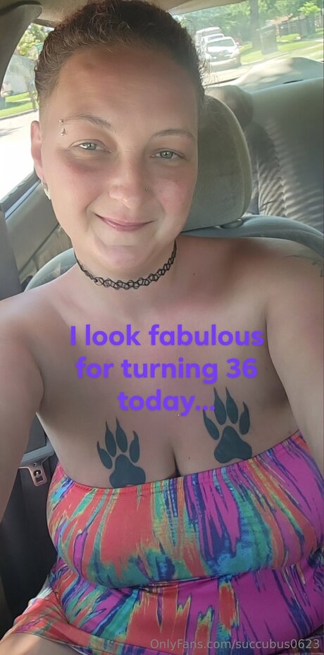 Tinaclawz0623 modèle parfait images