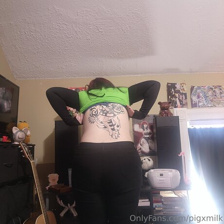 joi uniquementfans plutôt parfait image