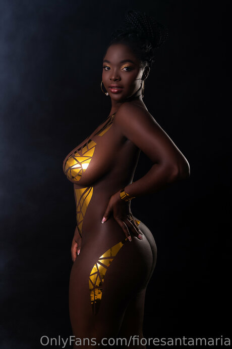 Fioresantamaria étoile sexy img