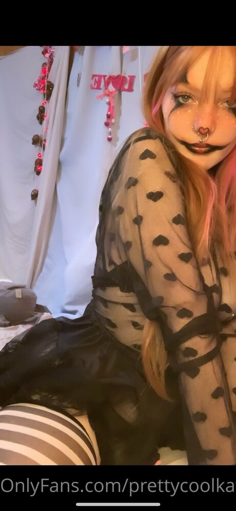 Prettycoolclown actrice libre galeries