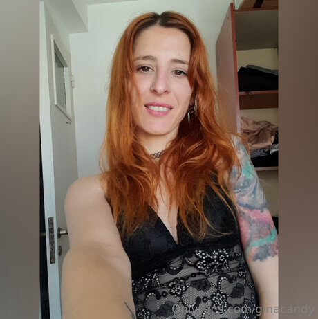 Ginacandy32 actrice nue archive