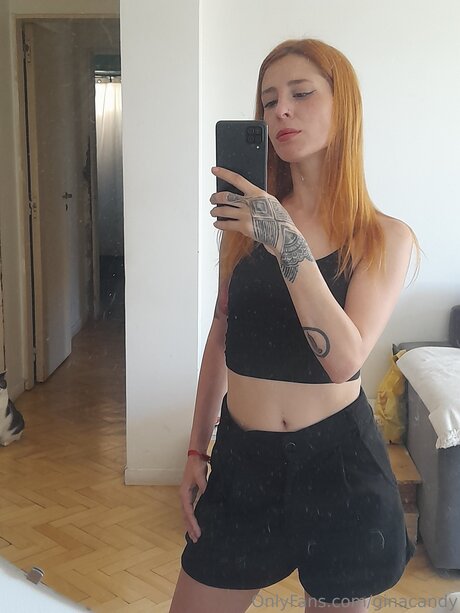 Ginacandy32 étoile hd des photos