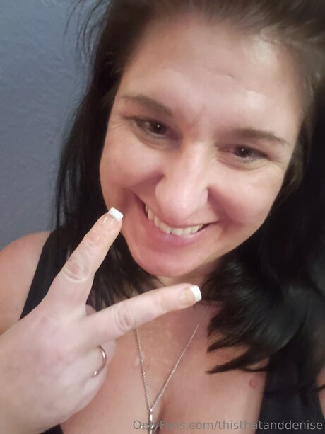 Thisthatanddenise actrice nue img