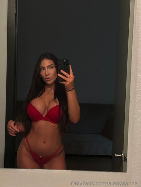 bbw épais uniquementfans haut nu images