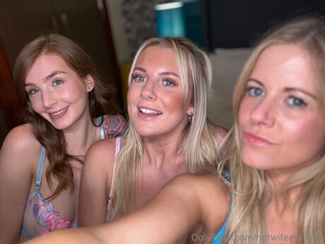 femmes au foyer uniquementfans art sympa des photos