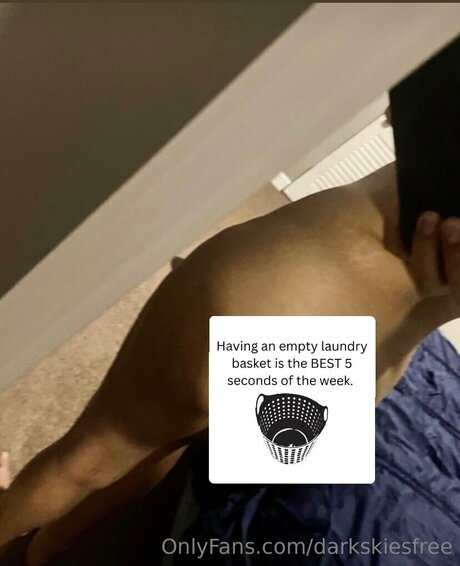 Darkskiesfree star du porno parfaite images