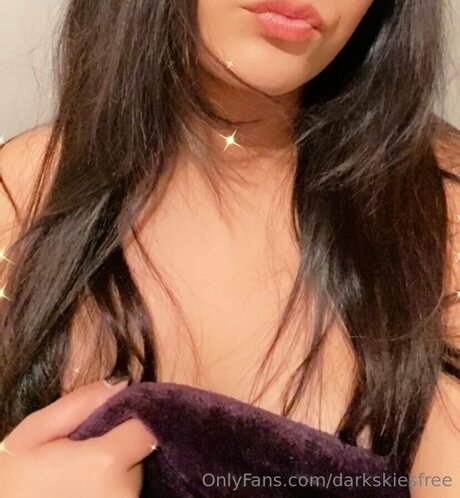 Darkskiesfree sexe star du porno galerie