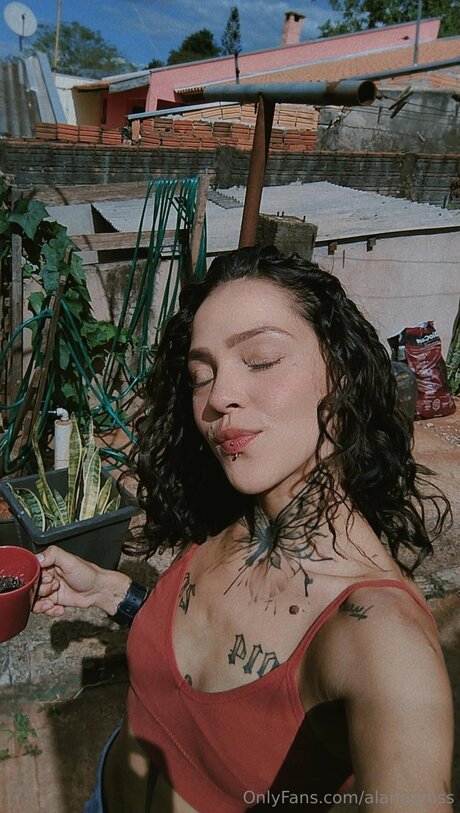 Alannaross xxx étoile galeries