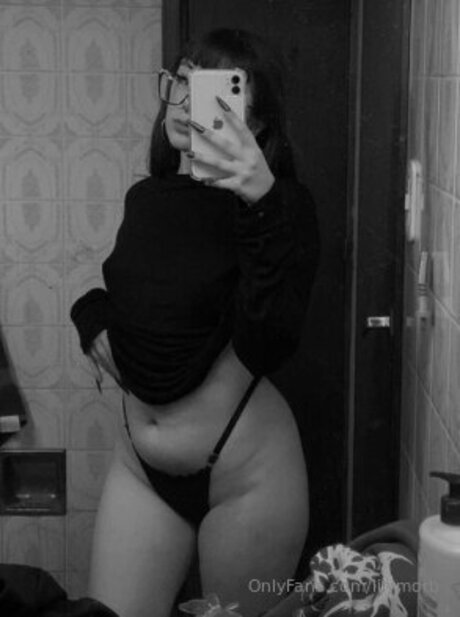 Lilymorb actrice libre photo