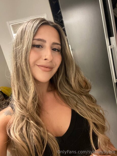 Sydneydyerx étoile exclusive photo