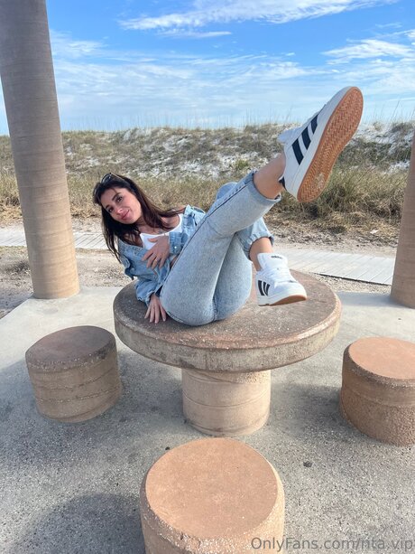 Rita Vip star du porno exclusive galeries