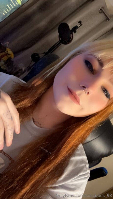Succubus 98 sexe star du porno photos