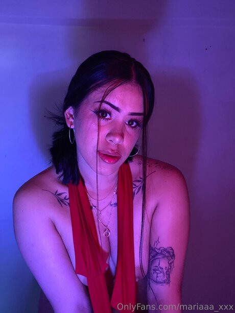 Mariaaa Xxx belle star du porno des photos