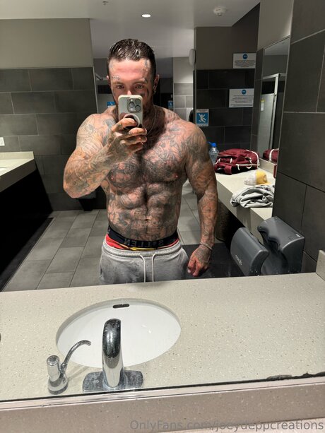 Josephdepp7 star du porno chaude photo