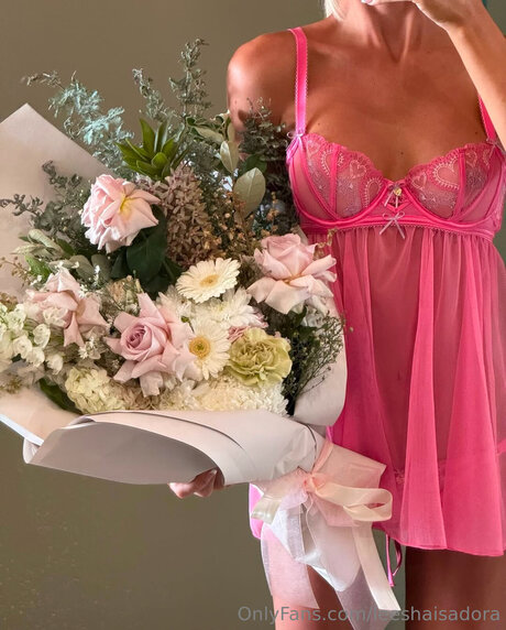 Leeshaisadora star pornographique photo