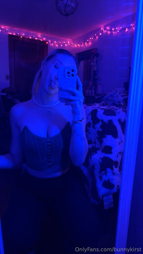 Bunnykirst étoile érotique image