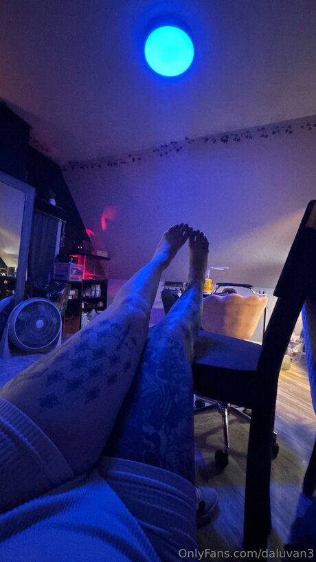 Daluvan3 star du porno chaud photo