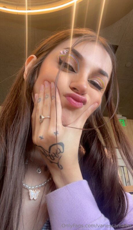 Vanessamainz star du porno images