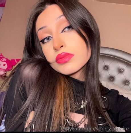 Vanessamainz star du porno xxx img