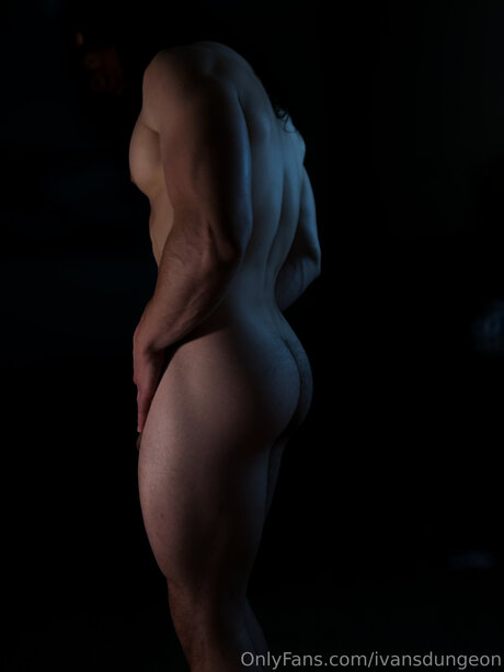 Ivansdungeon star du porno nue galeries