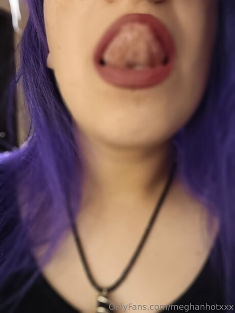 Meghanhotxxx modèle xxx galeries