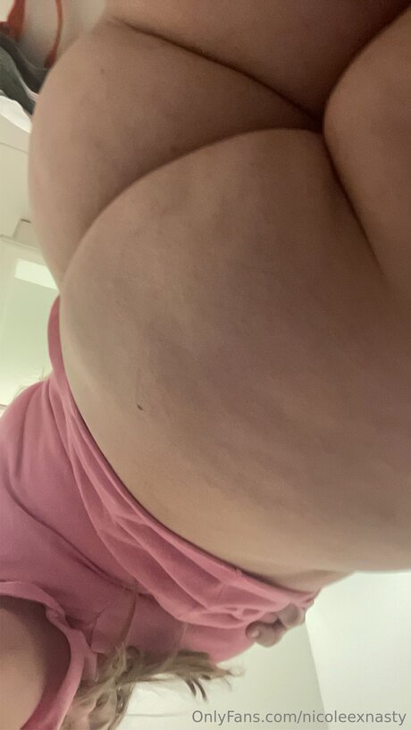 Nicoleexnasty modèle sexy photo