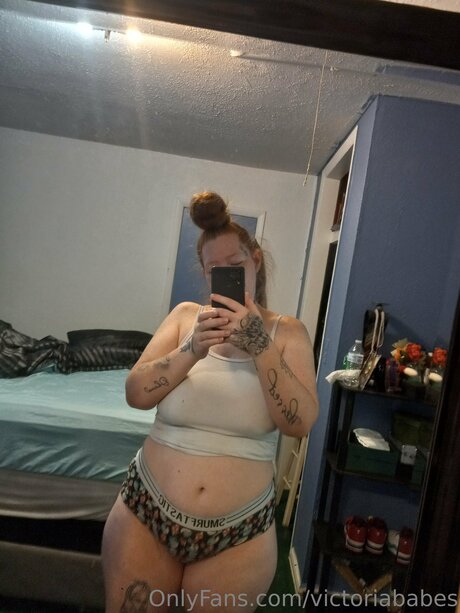 Victoriababes modèle pornographique photos