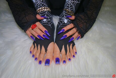 Thee Celeste star érotique img