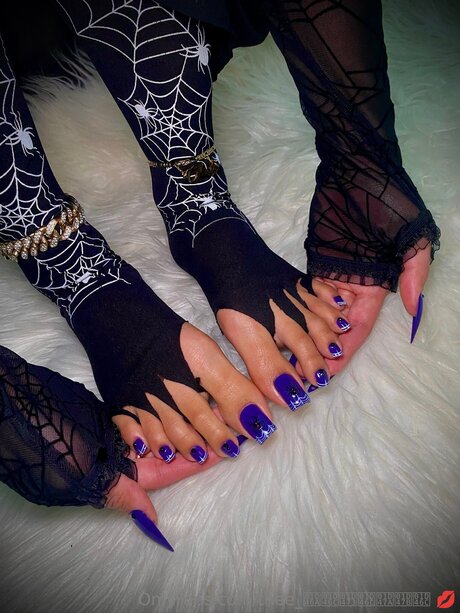 Thee Celeste étoile nue image