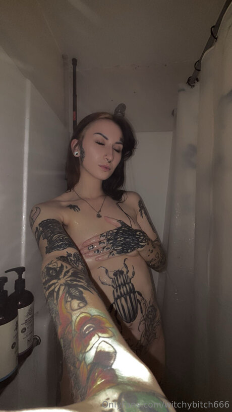 Witchybitch666 étoile magnifique galerie