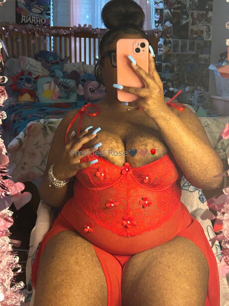 blonde jeune onlyfans pornographique xxx des photos