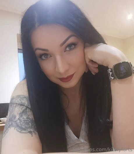 reine de pique onlyfans belle qualité archive