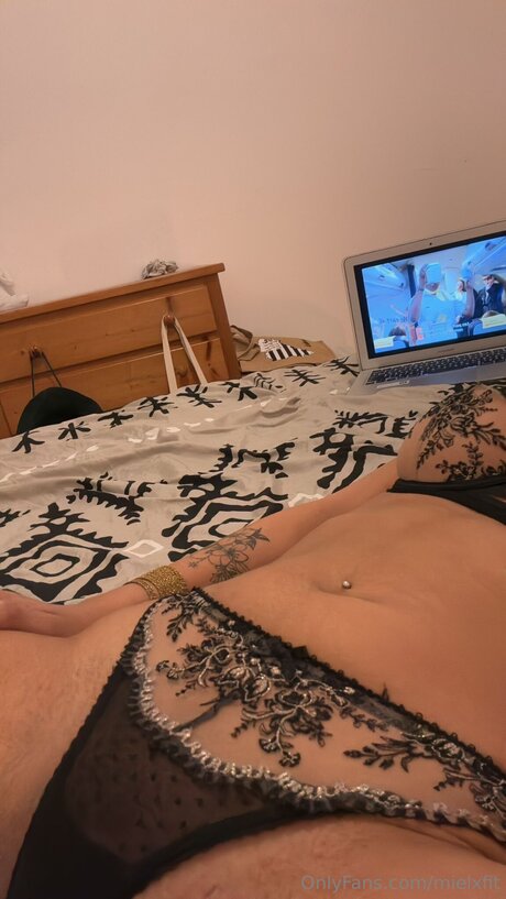 Mielxfit star du porno parfaite des photos