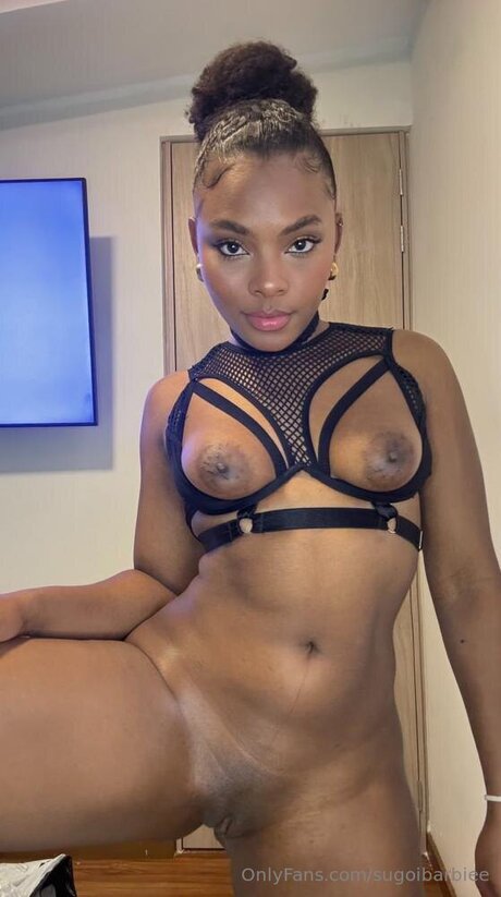 Sugoibarbiee actrice porno galerie