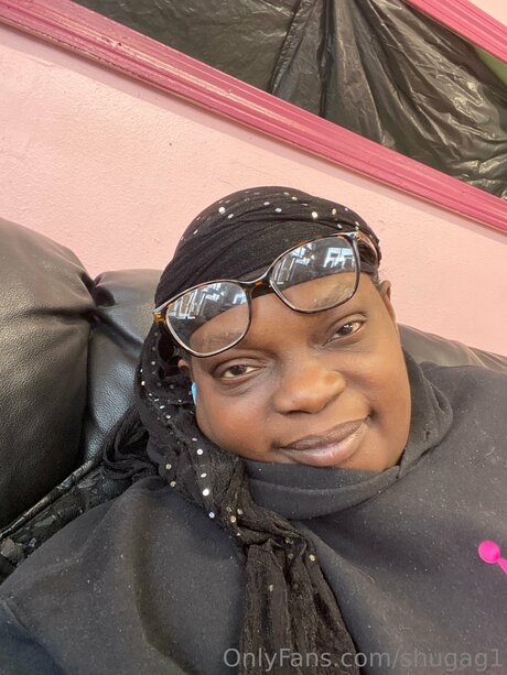 Shugag1 modèle artistique images