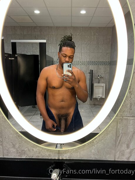 Livin Fortoday xxx étoile galerie