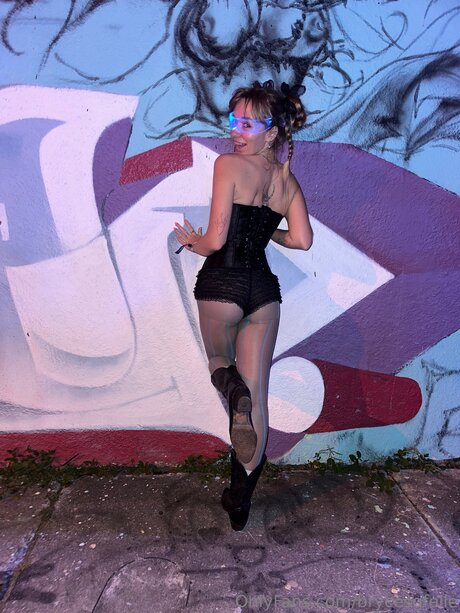 Lillyellefree étoile exclusive photo