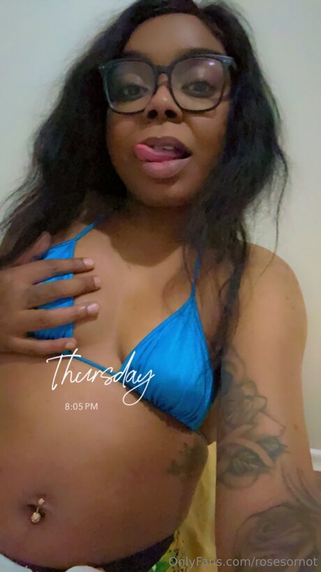 Rosesornot modèle artistique images