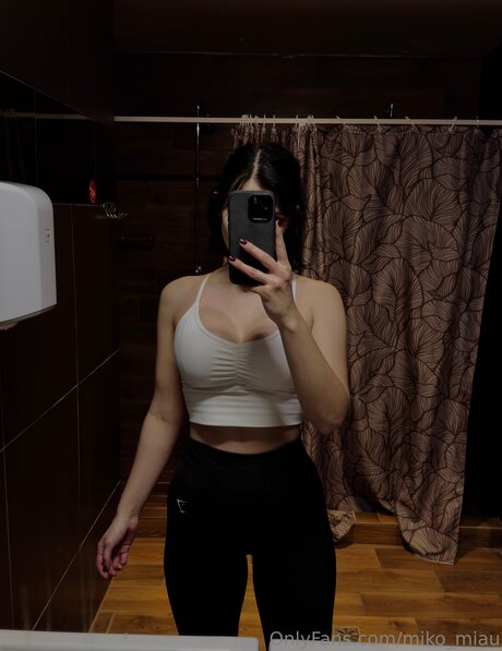 Miko Miau modèle photos