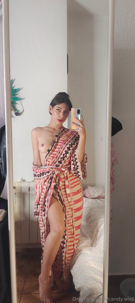 jolie ébène onlyfans nu parfait img