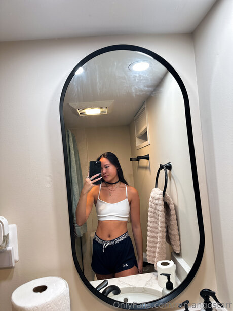 Yuki Moon 0 0 belle star du porno img