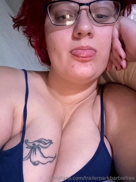 Trailerparkbarbiefree étoile photos