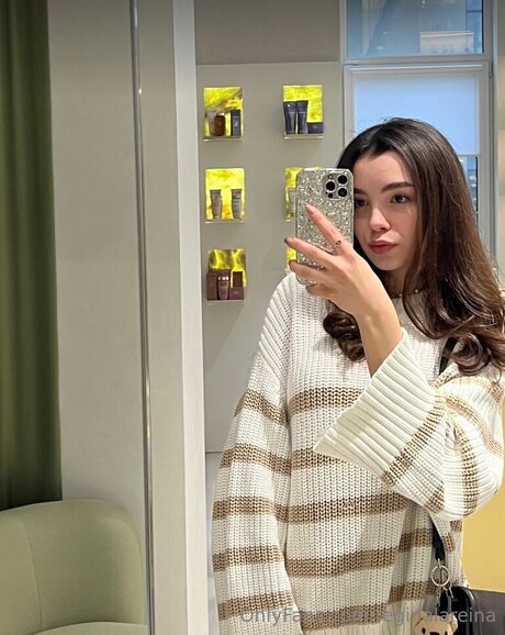 Reginalareina modèle xxx photos