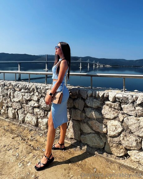 Abbyvibe star du porno galeries