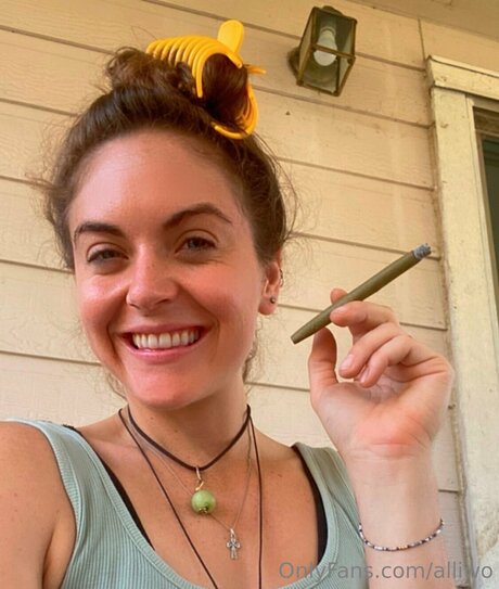 vieille milf onlyfans plutôt parfait archive