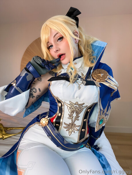 Ri Ggwp actrice sexy img