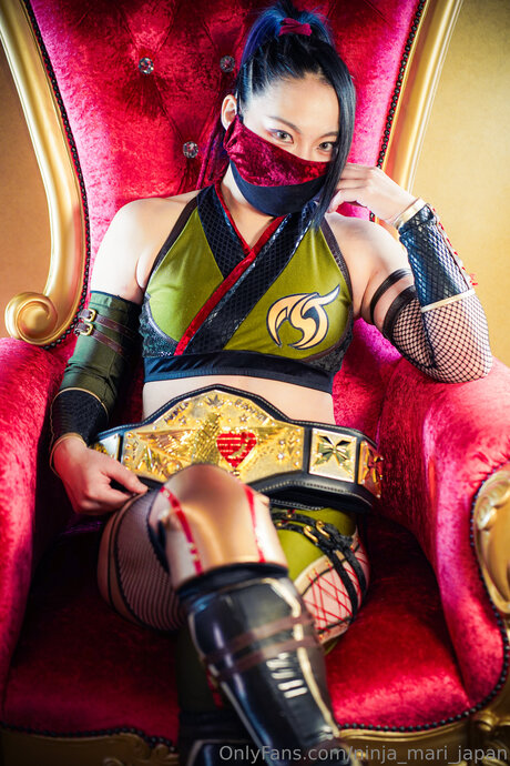 Ninja Mari Japan star du porno chaud images