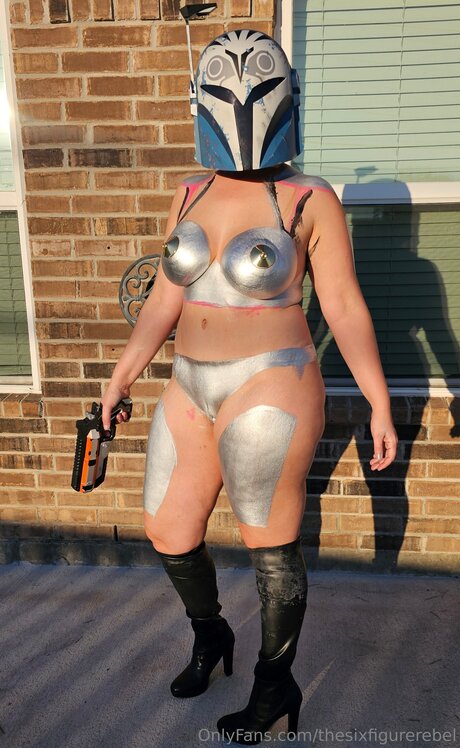 Thesixfigurerebel étoile de l'art photos