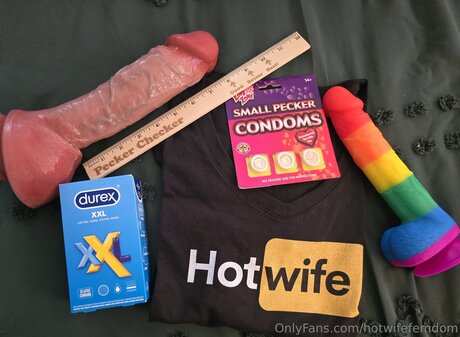 Hotwifefemdom modèle hd img