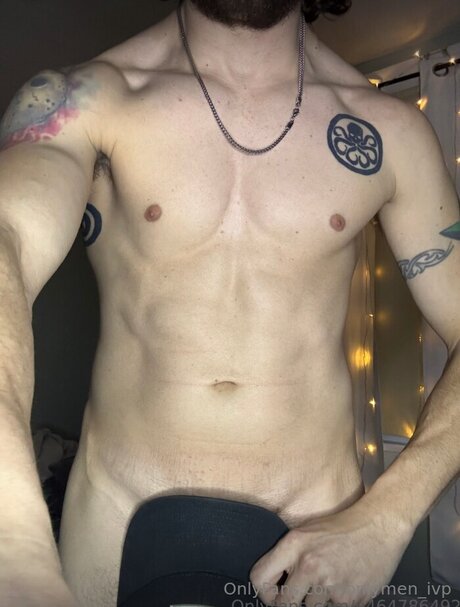 Onlymen Ivp jolie actrice photo